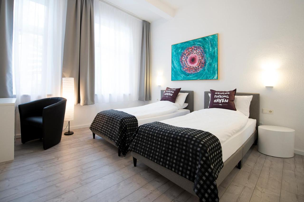 Hotel Keil Вильгельмсхафен Экстерьер фото